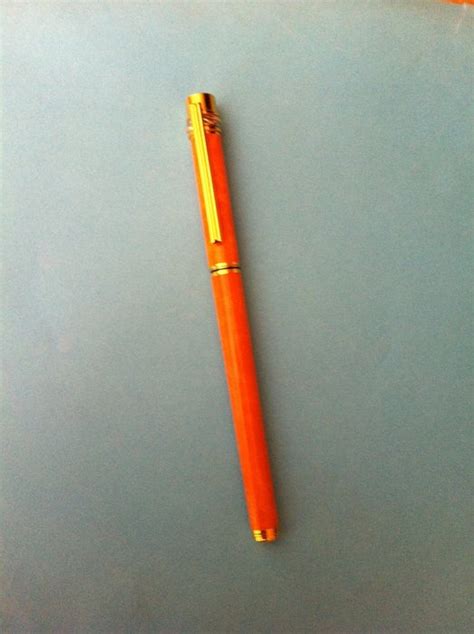 must de cartier trinity orange pen|cartier burgundy pen refills.